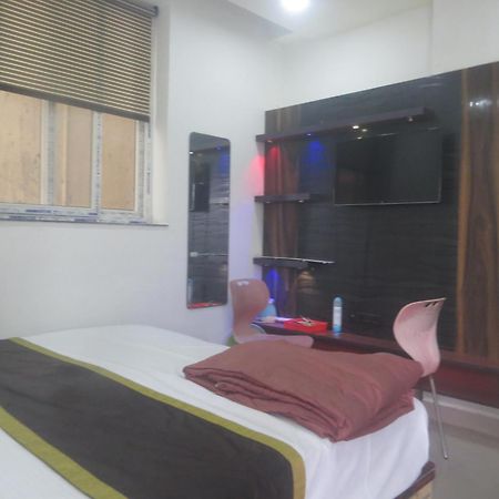 Rajmahal Resort Banquet Hall And Hotel Patna  Ngoại thất bức ảnh