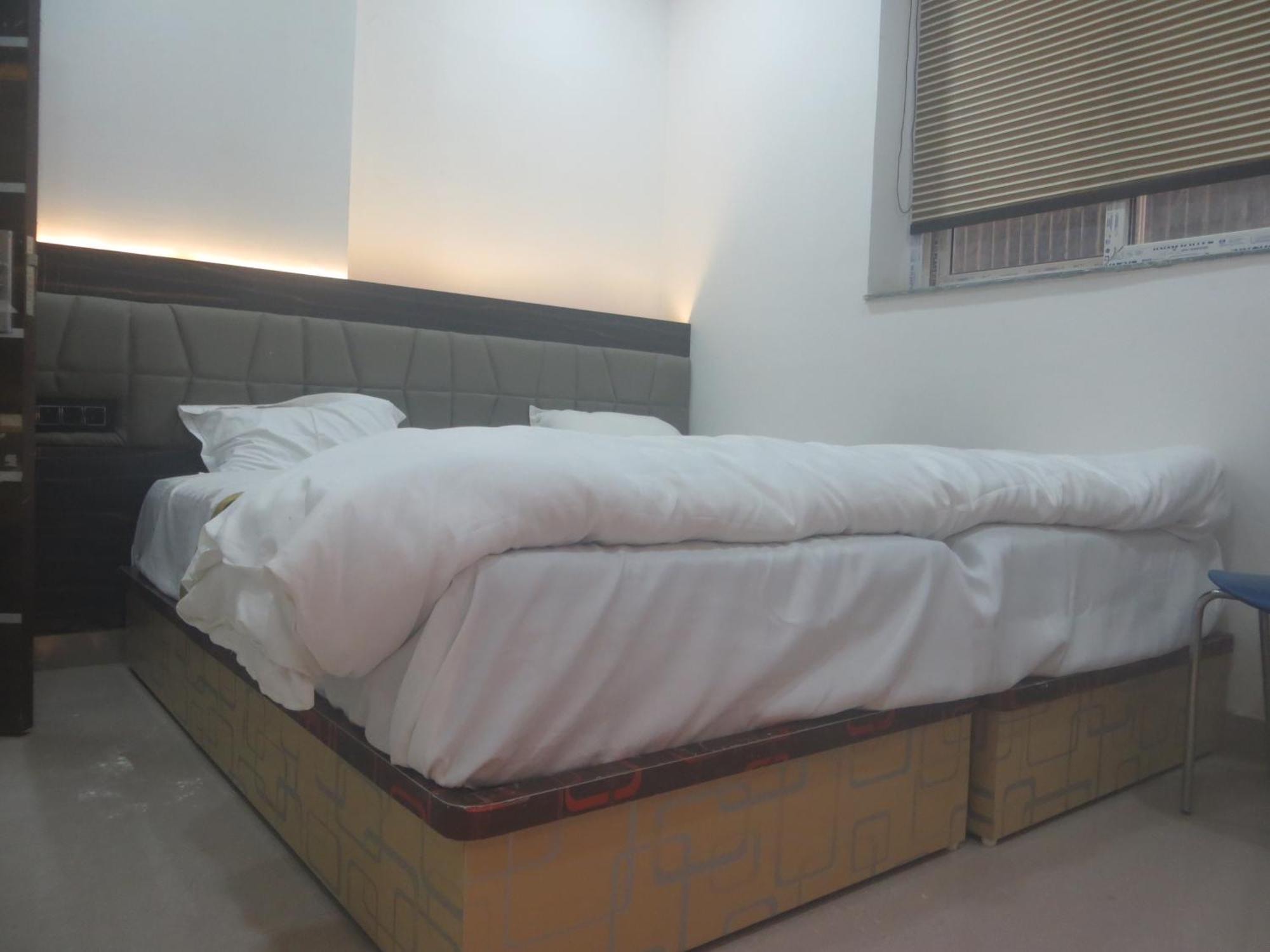 Rajmahal Resort Banquet Hall And Hotel Patna  Ngoại thất bức ảnh